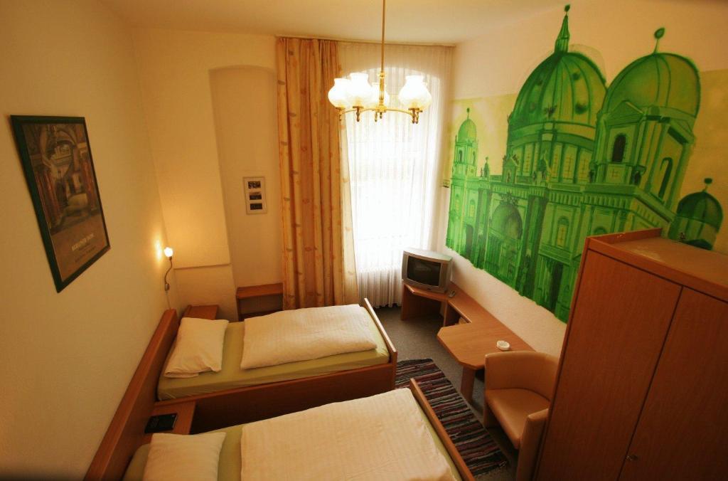 Hotel - Pension Am Schloss Bellevue Berlin Rum bild